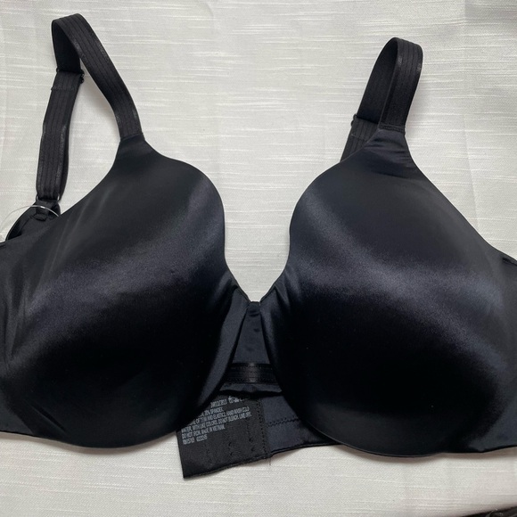 Bali All Over Smooth Underwire Bra 3W11 Black T shirt 40D Full Figure Coverage - Picture 2 of 10